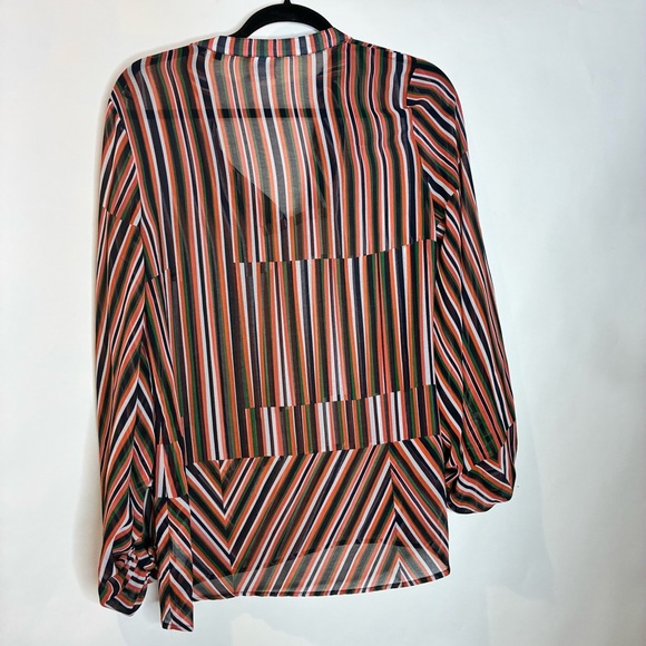 CAbi | Ultimate Blouse - Picture 3 of 6
